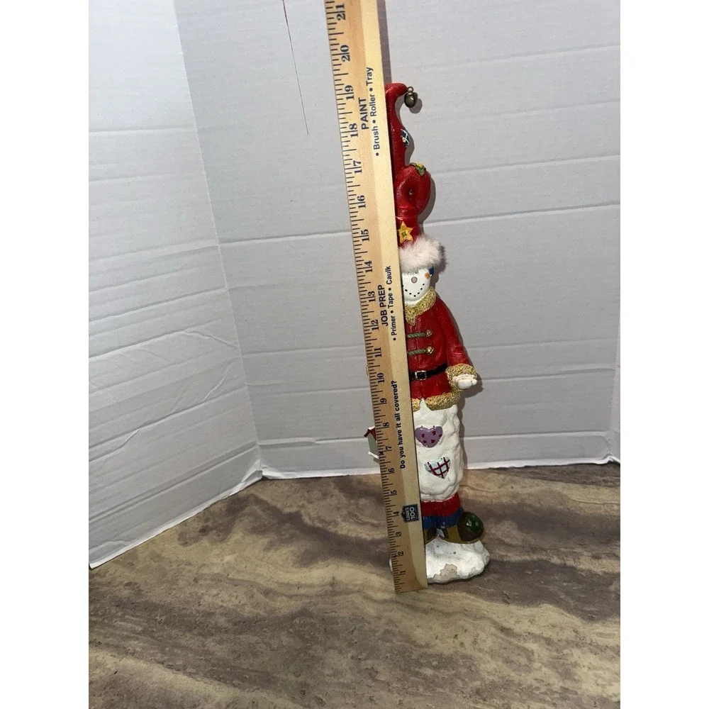 Whimsical snowman Christmas figurine Resin Folk Art Style‎ 12